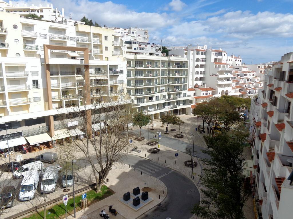 Apartamento Avenida Da Liberdade อัลบูเฟรา ภายนอก รูปภาพ